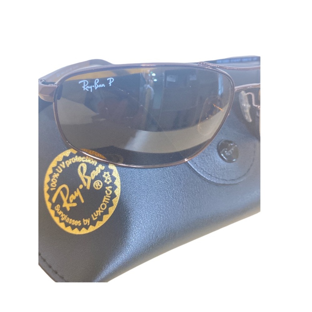 Authentic Ray Ban Sunglasses - Picture 2 of 8